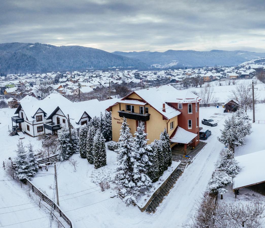 Pensiunea Bucovina Gura Humorului Exterior foto